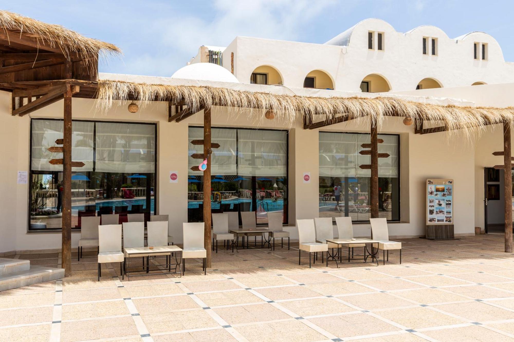 Le Petit Palais Djerba & Spa Houmt Souk  Buitenkant foto